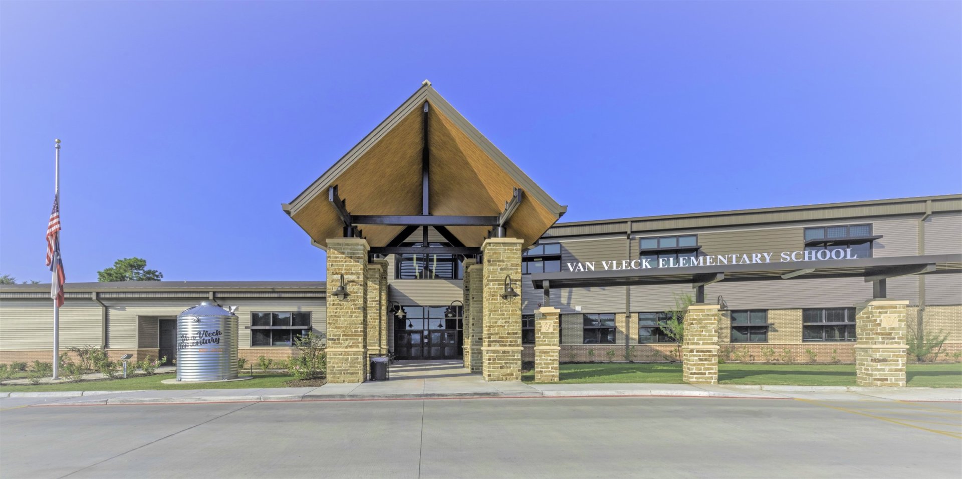 Van Vleck ISD - 2017 Bond Projects: High School & Junior High School  Size: 500,000 sq ft / Timeline: 2016 - 2017  / Built Type: New Construction  Van Vleck ISD’s 2017 Bond included a 500 student high school, 350 student junior high school, and a replacement elementary school.  These new schools included a variety of spaces for teaching and learning including various classroom wings focused on a central library media center.  Welcoming front entries lead visitors through security vestibules into the main lobby, directly adjacent to administration.  The 77,000 SF replacement elementary includes next generation learning spaces and other common areas to promote an open learning environment.  Students of all ages will benefit from this improvements package which includes classrooms, science labs, special education spaces, library, music rooms, cafeteria with stage, new gymnasium, full commercial kitchen, administrative offices, and custodial.   Back to Portfolio 